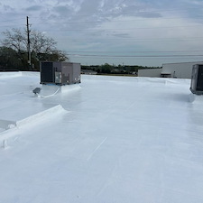 Seamless-Roof-System-On-Glennville-Church 1