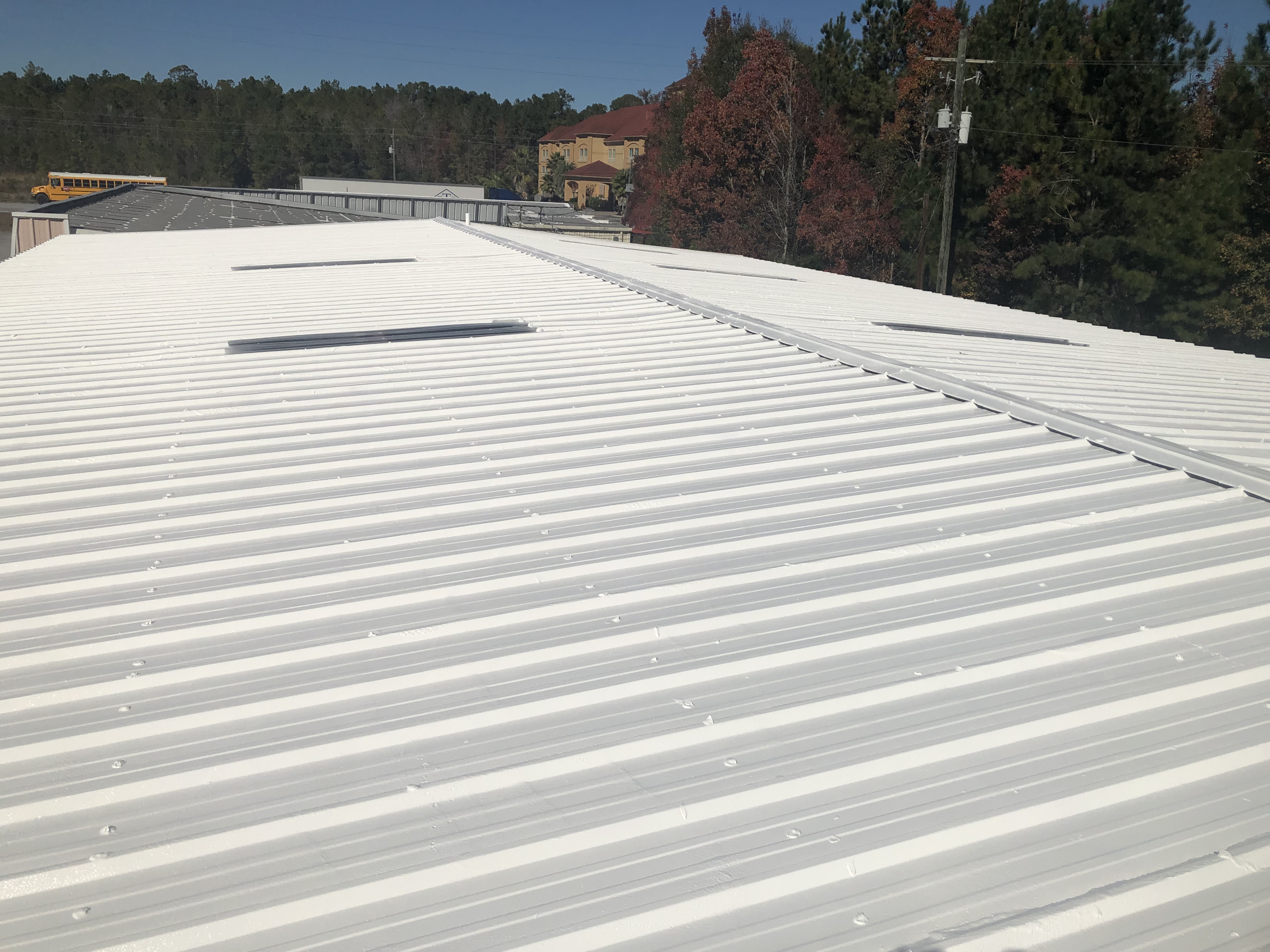 Sealing a skylight